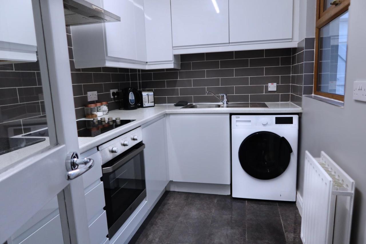 Broadway Belfast! Central Location! Sleeps 6! 外观 照片