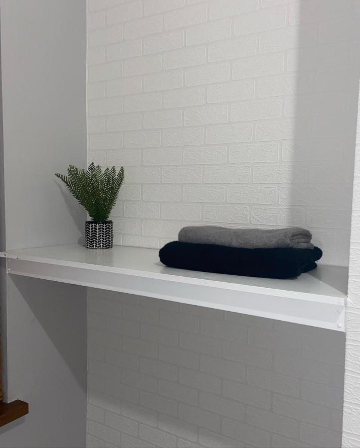Broadway Belfast! Central Location! Sleeps 6! 外观 照片
