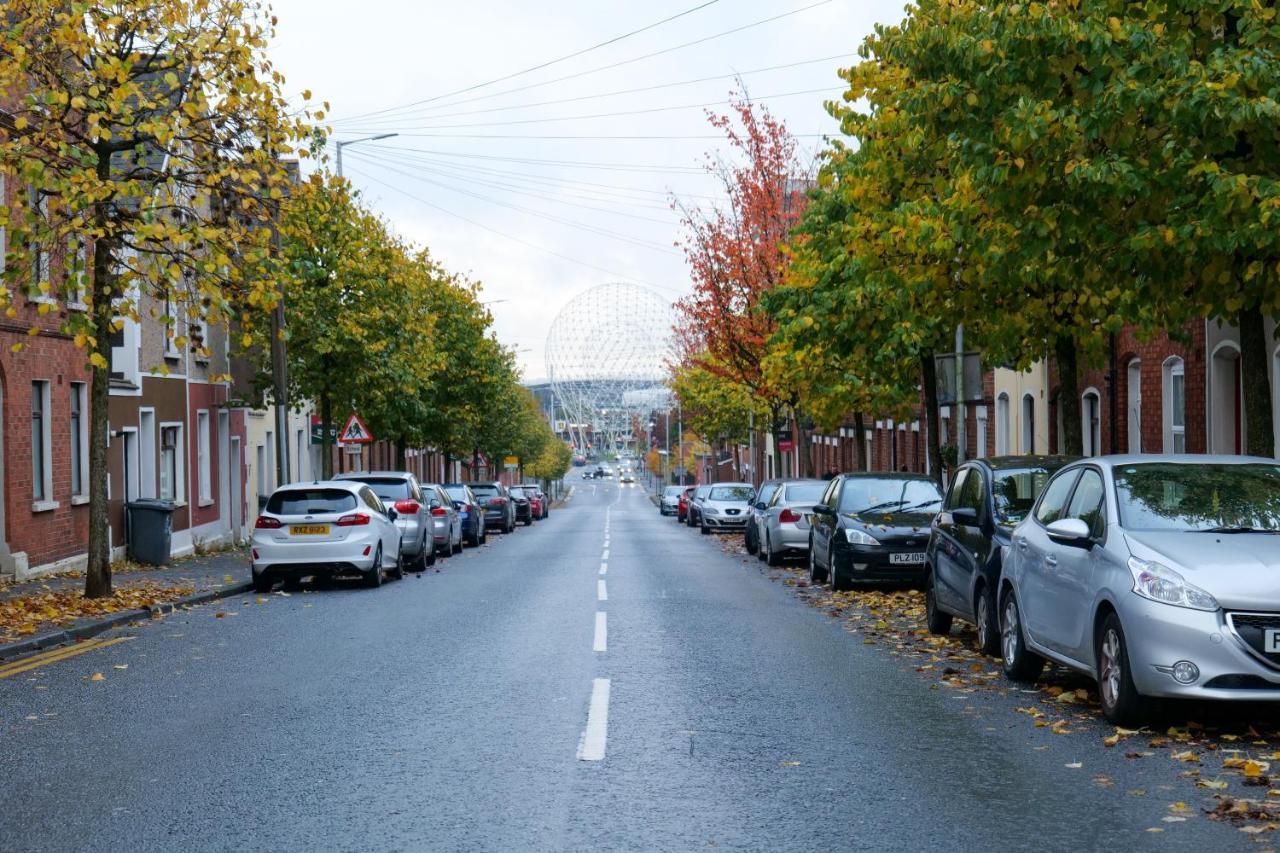 Broadway Belfast! Central Location! Sleeps 6! 外观 照片