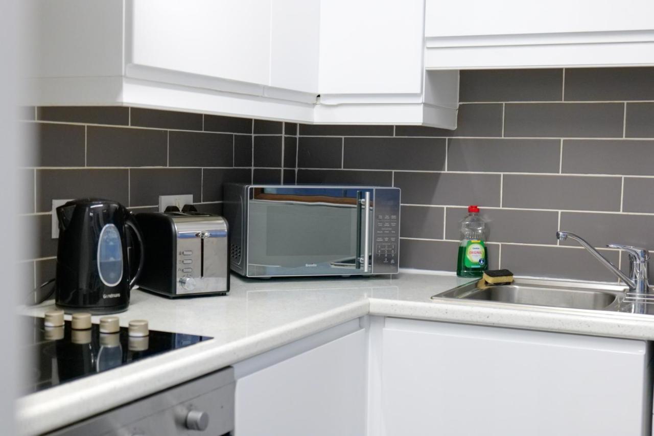 Broadway Belfast! Central Location! Sleeps 6! 外观 照片